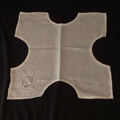 Lot 167 - Vintage Linens