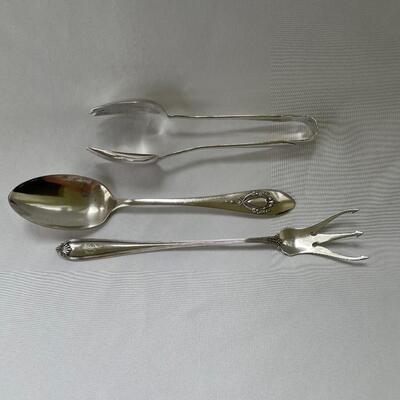 Lot 172 - Sterling Service w/ Tiffany Tongs