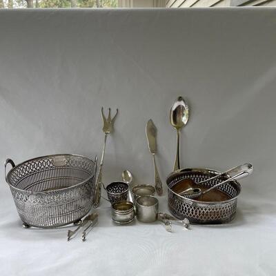 Lot 172 - Sterling Service w/ Tiffany Tongs