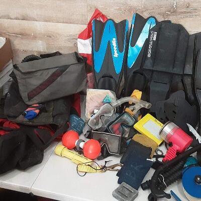 lot 197 - Scuba gear, eqpt, bags