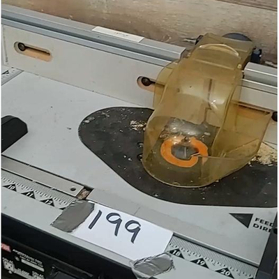 lot 199 - Router Table 