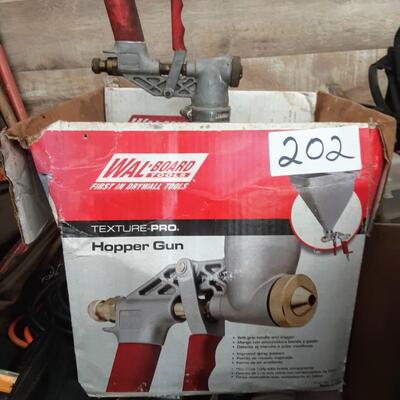 lot 202 - Hopper spray gun