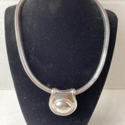 K687 Sterling Silver Omega with sterling Slide Pendant 