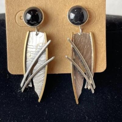 K691 Sterling Silver Pendant by Sharon Schaffer and Earrings Set