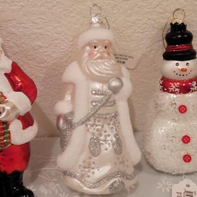 Lot 84: Vintage Flocked Glass Christmas Ornaments 