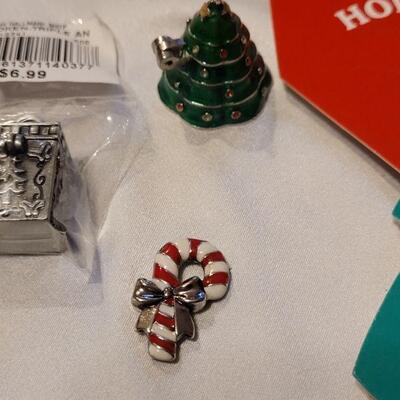 Lot 107: New Christmas Brooch, Candy Cane Charm/Token, Prayer/Wish Boxes and Earrings 