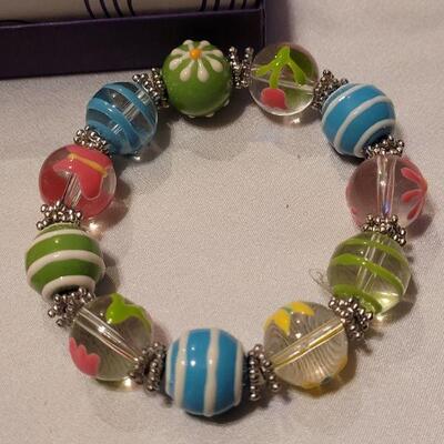 Lot 118: New (2) Glass Handpainted Beaded Bracelets and Mixed Metals Heart Ring