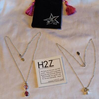 Lot 125: NEW H2Z (Swarovski Elements) Necklaces 