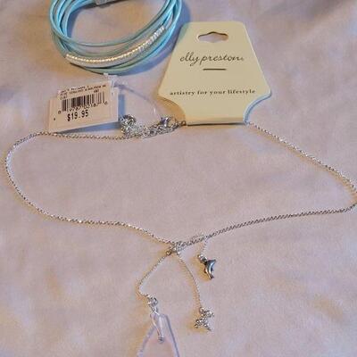 Lot 150: New Necklace & Bracelet 