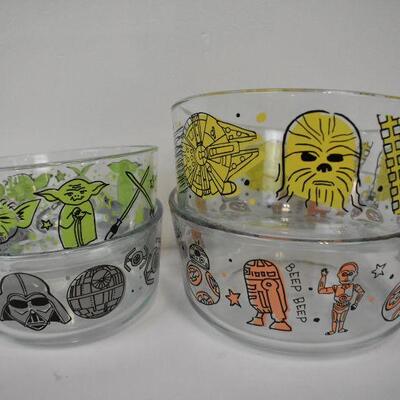 4 Pyrex Bowls with 4 Lids: Star Wars Theme