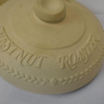 Chestnut Roaster Stoneware with Lid, by Sassafras 1993 Superstone Baker