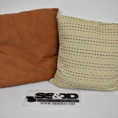 2 Earth Tones Throw Pillows: Muted Orange, & Tan w/ Rectangles. 19x19 each