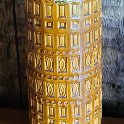 Lot 176: 1960s MCM Scheurich Vase and More