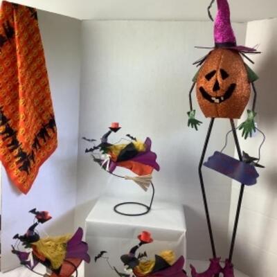 G - 852. Wicked Halloween Lot 