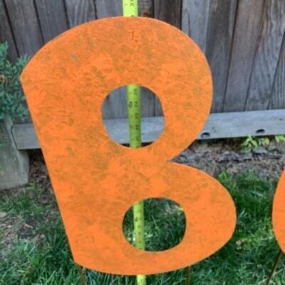 G - 856. Metal BOO ! Sign & Pumpkins 