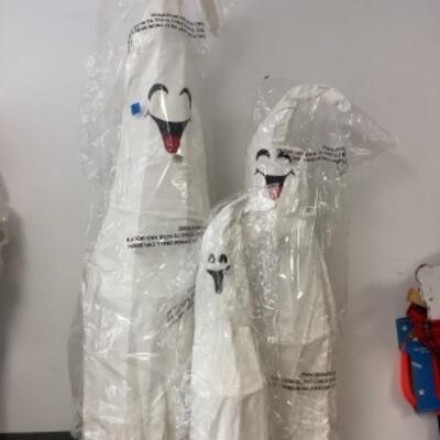 G - 861. NEW Three Friendly Ghost Lot 