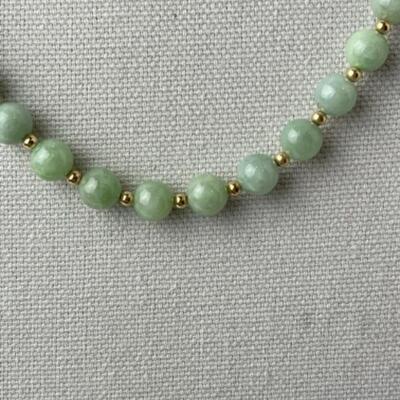 K708 Gold and Jade Necklace 