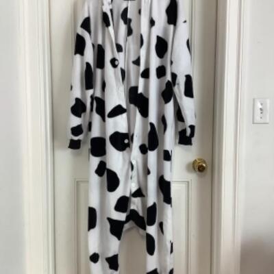 G - 865  Costume Lot ( 3 ) 