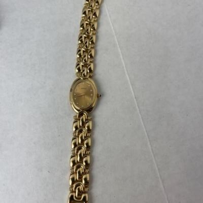 K713 MOVADO Asis Swiss Diamond Face Goldtone Watch 