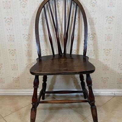 Antique Mahogany Wood Chair by Winchendon 