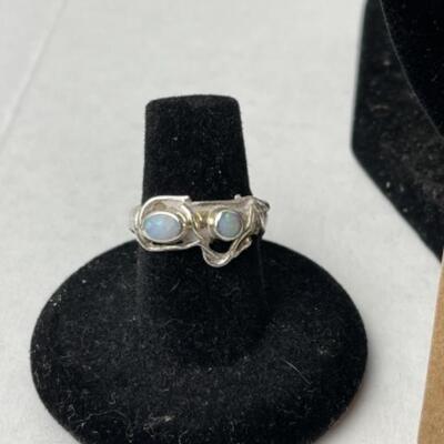 K715 3pc Sterling Silver Necklace,Earring, Ring Set 