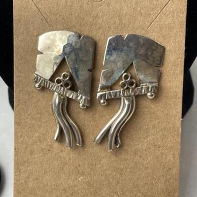 K715 3pc Sterling Silver Necklace,Earring, Ring Set 