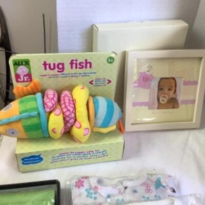 G - 867. Sugar N Spice Lot 