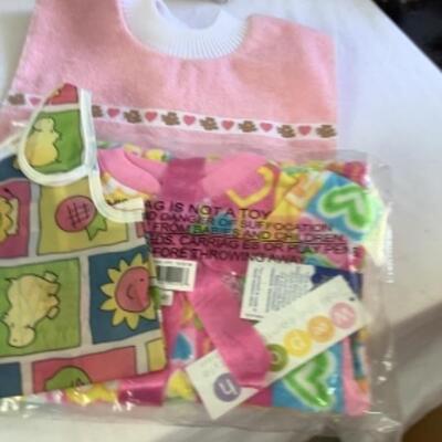 G - 867. Sugar N Spice Lot 