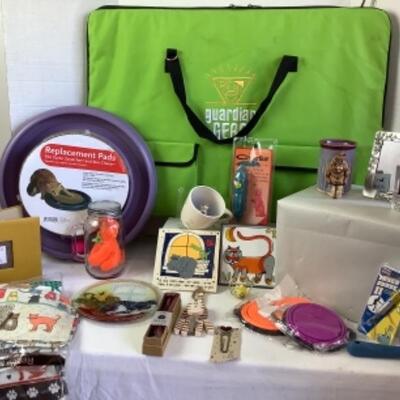 G - 871 Catz Galore Lot 