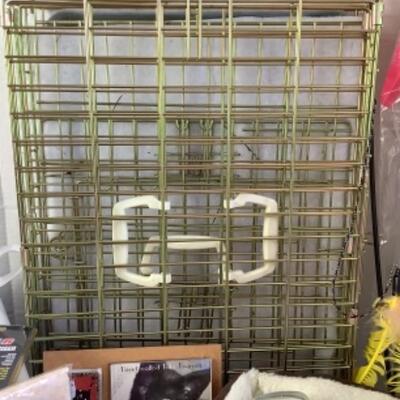 G - 872 Gone to the Cats