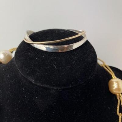 K735 Sterling Mabe Pearl Necklace, Earrings, Bracelet 