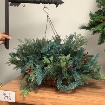 G - 874 Pine, Berries, Pinecone Lot 