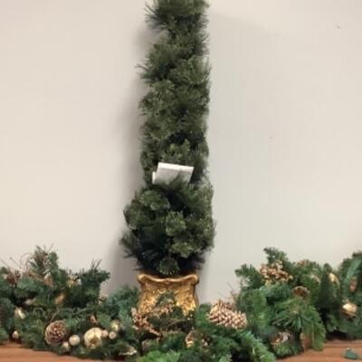 G - 875 Gold & Pine Lot 