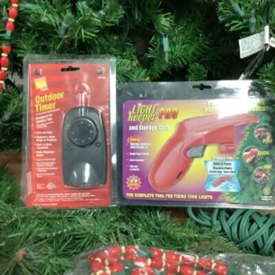 G - 877 â€œ Everything Christmas â€œ 