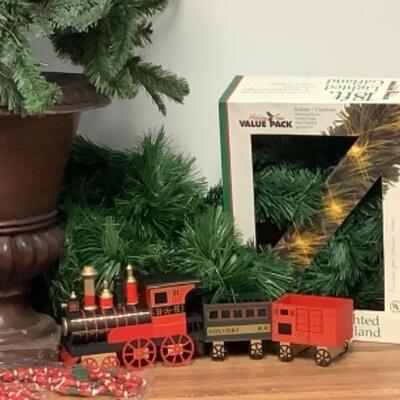 G - 878 â€œ Frosty & Friends â€œ 