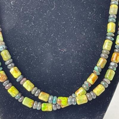 K747 Green Turquoise Necklace with Sterling Pierced Earrings 