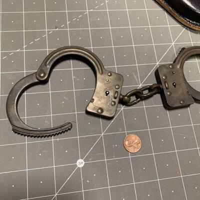 #10 Crockett & Kelly Handcuffs