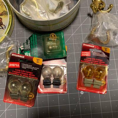 #164 Mini Bulbs, Christmas Tin & Misc.