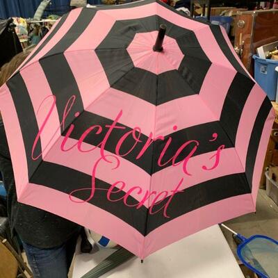 #189 Victoria's Secret Umbrella