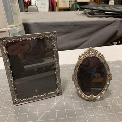 #217 Small Victorian Frames 