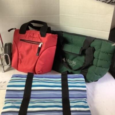 G - 895  A Day At the Grocery Store 