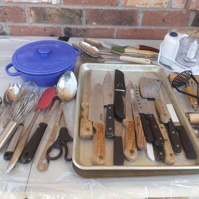 Lot 286 - of kitchen dishes, knives, utensils, chopper, as shown