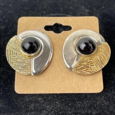 K763 Sterling 14k Black Onyx Pearl Earrings and Necklace Set 