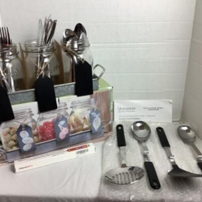 K - 910 Kitchen Essentials 