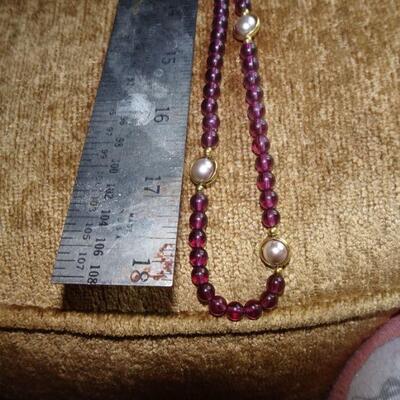 Plum colored Gold & Pearl Necklace 