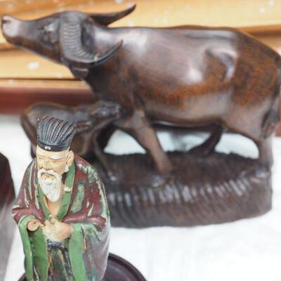 Lot 37 Indonesian and other collectibles huge wall fan, 