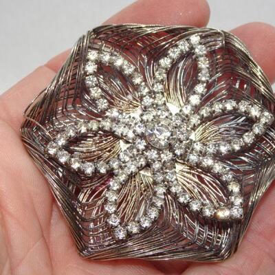Silver Tone Rhinestone Flower Pin, - reminds me of a Spirograph Pattern 