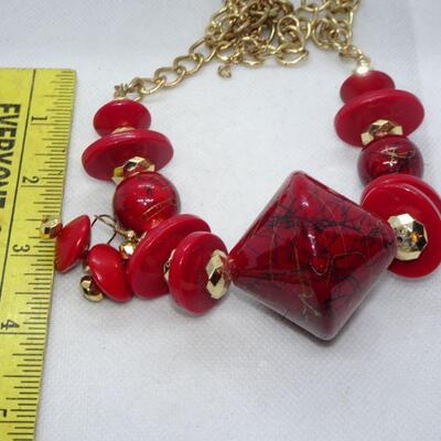 Atomic Style - The Jetsons Style Ruby Red & Necklace & Dangle Earrings Set 