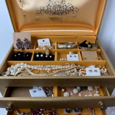 K923 Lot of Costume Jewelry and Gold Jewelry Case 