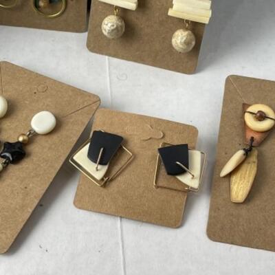 K936 Bone, Black, Artisan Jewelry Lot 
